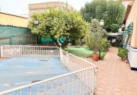 House for sale in Novelda (Alicante).
