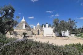 Trulli Complex in Ceglie Messapica – Tradition, Comfort and Tourism Opportunities
