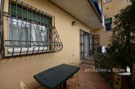 Modern apartment with parquet flooring, Perugia – Umbria