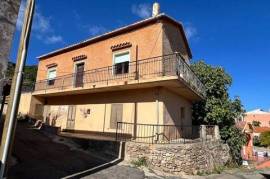 Bilocale da ristrutturare vista mare a Budoni Tamarispa