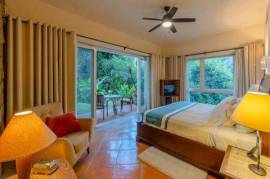 CASA DE LA SIERRA - Casa en venta en Garza Blanca, Puerto Vallarta, Jalisco