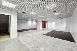 Commercial store in Rio de Mouro, Sintra