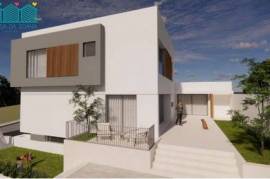 4-bedroom house with garage in Verdemilho