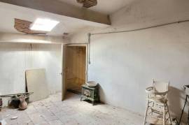 Charming Building With 300 M2 Of Living Space And A Small Private Courtyard. A Gem With Character In The Heart Of A Sought-After Village.