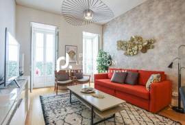 Perfect Lisbon T1 With Patio, Pool Heigh Ceilings And Parking Perfect Lisbon T1 With Patio, Pool Heigh Ceilings And Parking