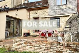 Beautiful Family Home with Garden