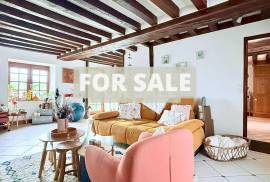 Beautiful Family Home with Garden