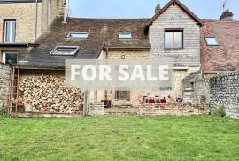 Beautiful Family Home with Garden