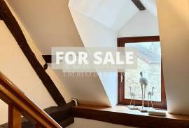 Beautiful Family Home with Garden