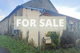 Rural Cottage to Renovate with Garden Rural Cottage to Renovate with Garden