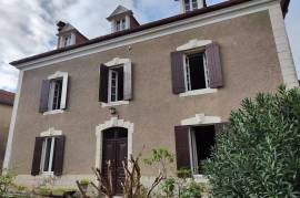 Imposing Former Farm in a Charming Village