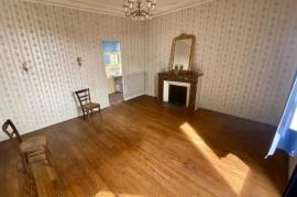 Imposing Former Farm in a Charming Village