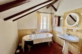 Beautiful Property, View of Pyrenees, Swimming Pool