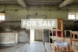 Former Farm Complex with Outbuildings