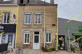 Town House with Courtyard