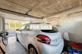 Detached Town House with Character