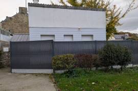 Village House, Ideal Lock-up and Leave Holiday Home