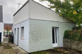 Village House, Ideal Lock-up and Leave Holiday Home