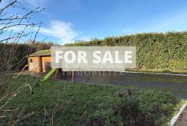 Single Storey Villa With Garden