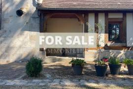 Equestrian Property in 10 Hectares of Land