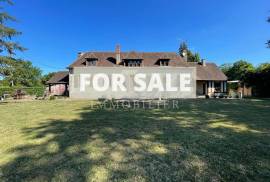 Equestrian Property in 10 Hectares of Land
