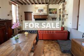 Equestrian Property in 10 Hectares of Land