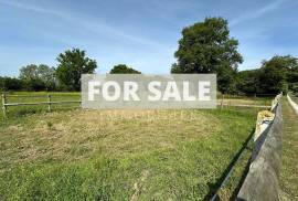 Equestrian Property in 10 Hectares of Land