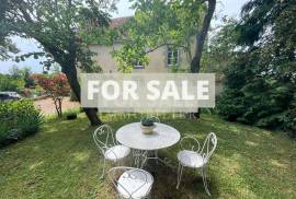 Characterful Former Presbytery, Beautiful Property