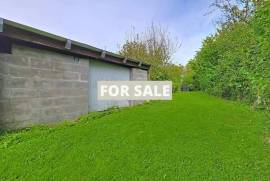 Country House with Outbuildings Country House with Outbuildings