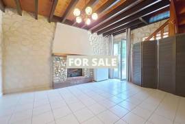 Country House with Outbuildings Country House with Outbuildings