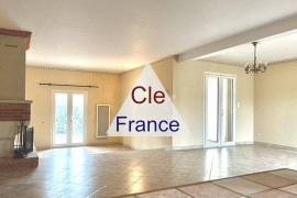 Detached Villa Not Far from the Coaet Detached Villa Not Far from the Coaet