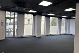 Commercial property in Riga city for rent 1.410€