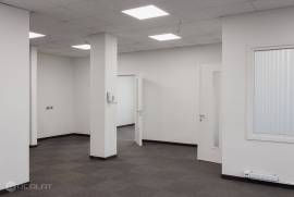 Commercial property in Riga city for rent 710€