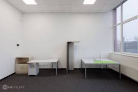 Commercial property in Riga city for rent 352€