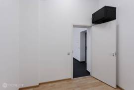 Commercial property in Riga city for rent 803€