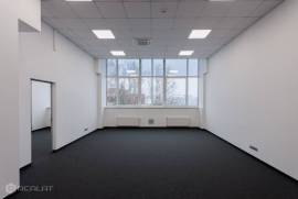Commercial property in Riga city for rent 803€