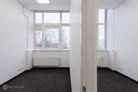 Commercial property in Riga city for rent 462€