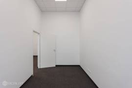 Commercial property in Riga city for rent 462€