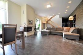 House in Riga city for rent 1.800€