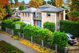 Detached house for sale in Jurmala, 350.00m2