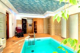 Detached house for sale in Jurmala, 350.00m2