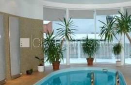 Detached house for sale in Jurmala, 350.00m2