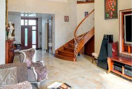 Detached house for sale in Jurmala, 350.00m2