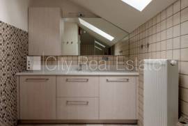 Detached house for sale in Riga, 251.00m2