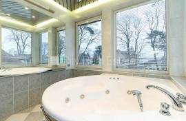 Detached house for rent in Jurmala, 551.00m2