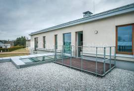 Detached house for sale in Riga, 355.00m2