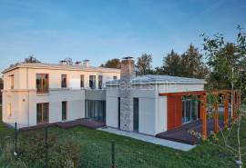 Detached house for sale in Riga, 355.00m2