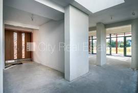 Detached house for sale in Riga, 355.00m2