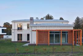 Detached house for sale in Riga, 355.00m2