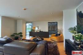 Newly Completed Luxury Low-Rise Modern Japanese Inspired Condo at Thong Lor, Sukhumvit 53 - 1 Bed Units- up to 16% Discount!